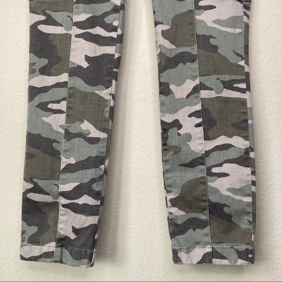 J. Crew Vintage Straight Cargo Pant in Camo Print - Picture 7 of 15